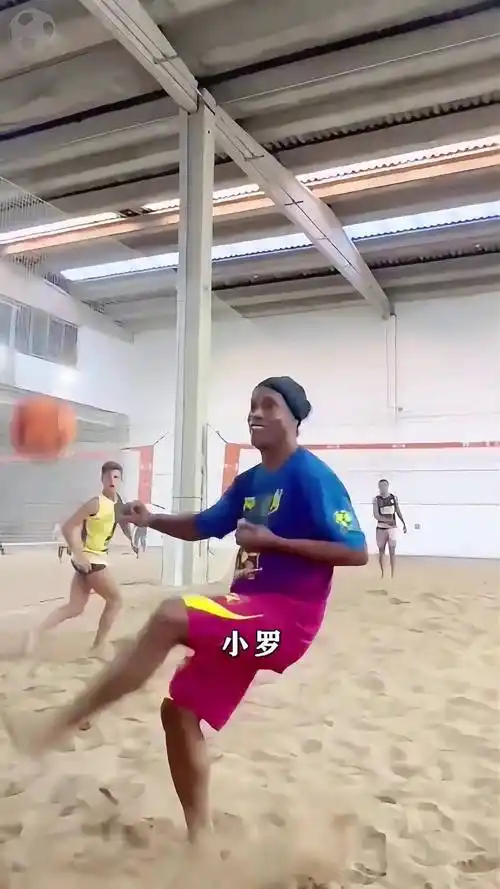但却有一条